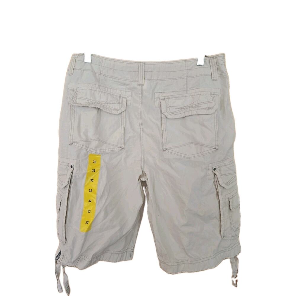 Unionbay Cargo Shorts Mens 30 White 11 Inseam Off White Color Cotton Canvas New!